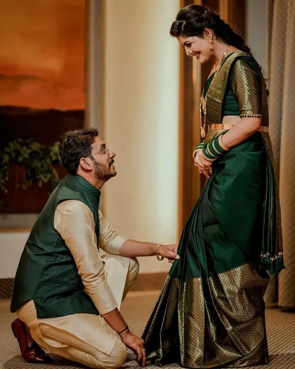 Green_Embellished_Banarasi_Jacquard_Saree_(Green)